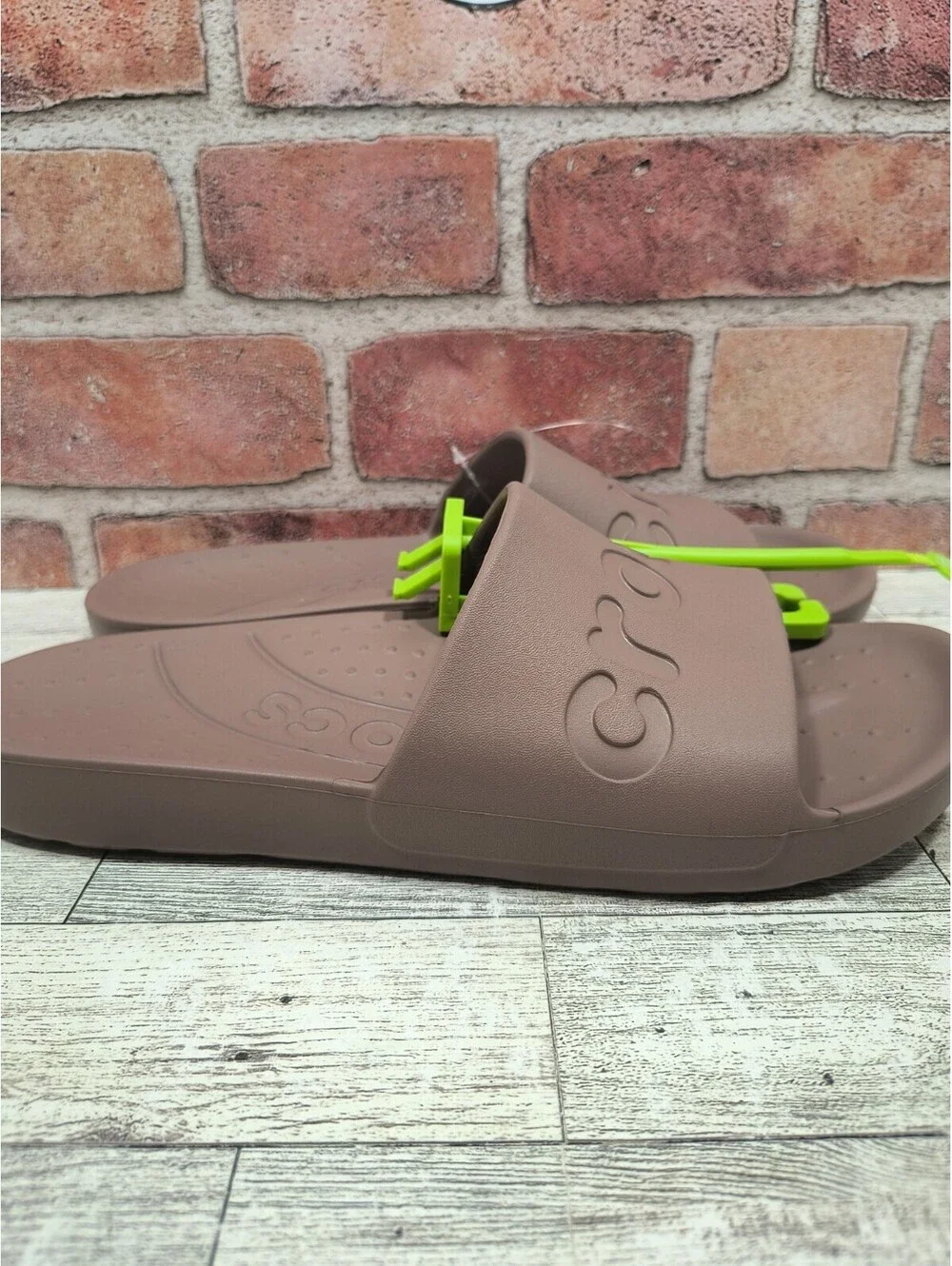 Crocs Essentials Slide Men's 8 Women's 10 Mocha Comfort 210088-0LF NWT